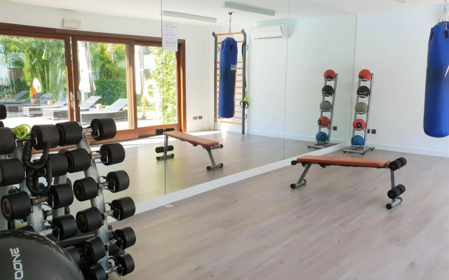 LUXURY APARTMENT FRONTAL BEACH in Doncella Beach