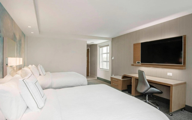 Courtyard by Marriott Raleigh Cary/Parkside Town Commons