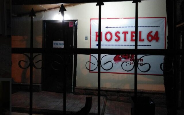 Hostel64