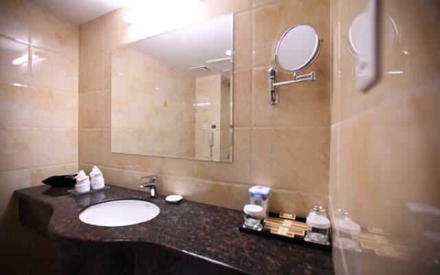 Sanfod Hotel Qingdao