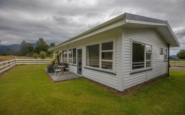 Mt Cook View Motel - Fox Glacier