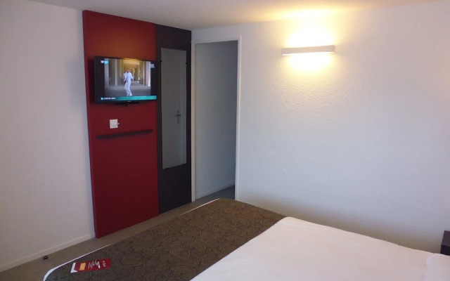 Brit Hotel Mayenne