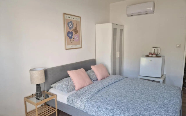 Apartments Lav