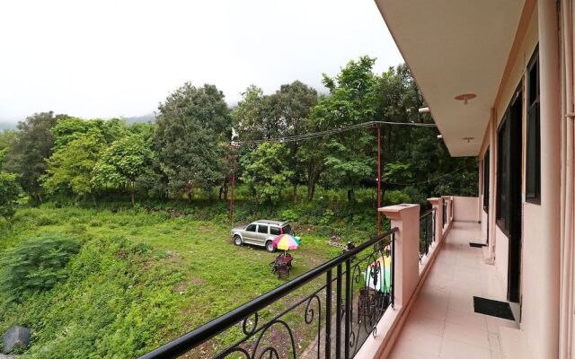 Oyo 15919 Uk Retreat
