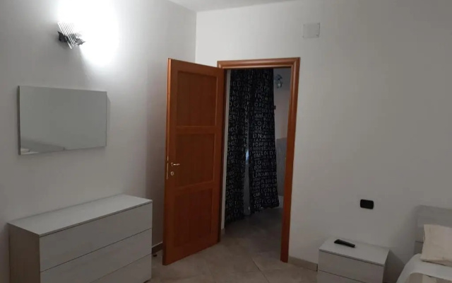 House North Milan CIR 108035-CNI-00003