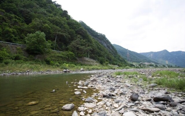 Jeongseon Park Pension