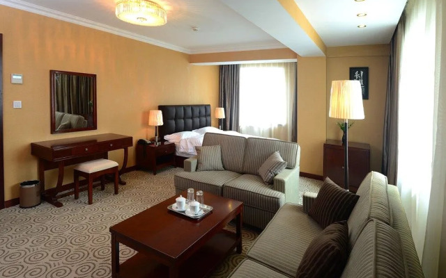Platinum Hotel