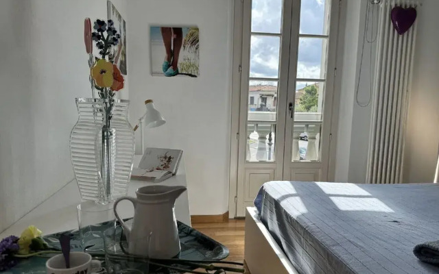 Beautiful Bright Flat With 2 Balconies