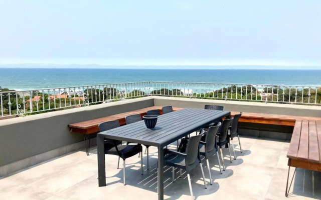 Ocean Rocks Villa, Umhlanga