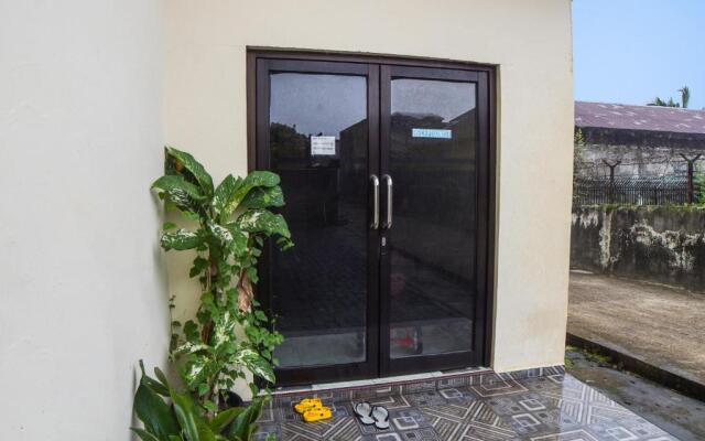 OYO 92076 Sky Residence Cengkeh