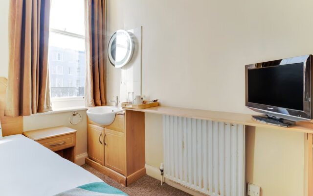 Gullivers Hotel - B&B