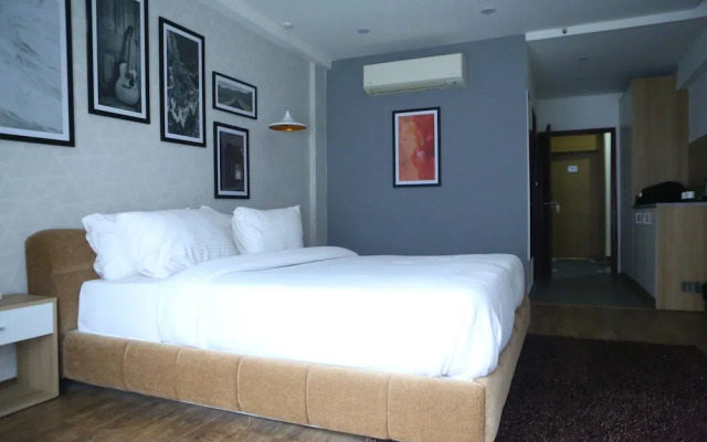 The Mourya Inn