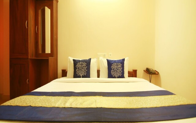 OYO 4824 Hotel Star
