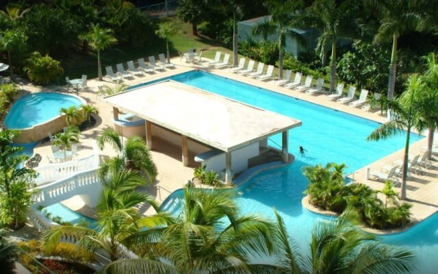 Fajardo Inn