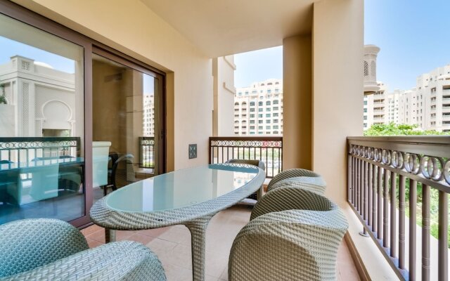 Fairmont North Luxury 2 BR Apt Palm