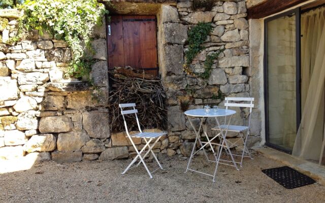Travers de Pechméjà - Chambres d'hôtes