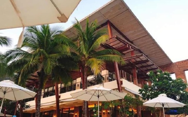Hamilo Coast Pico Condotel