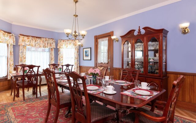 Sinclair Inn Bed and Breakfast