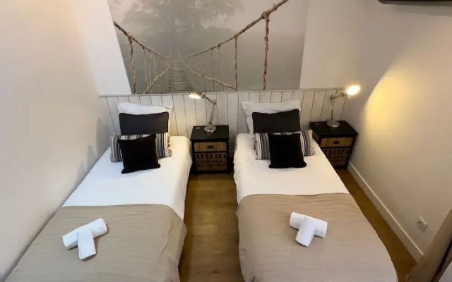 Dreamy Rive Gauche Modern 2 Bed Apt in Paris