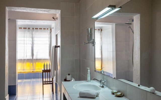 Blue Marlin Beach Hotel