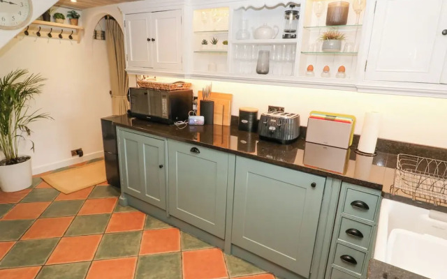 Wood Brook Cottage