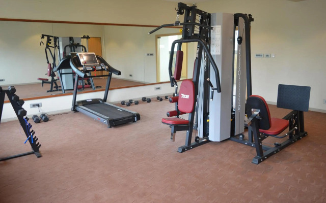 Click Hotel Junagadh