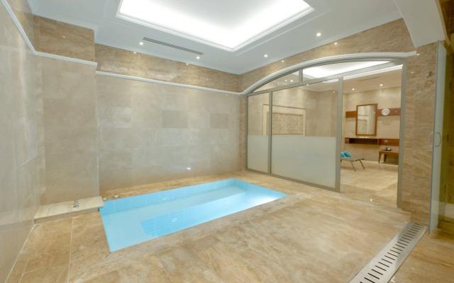 Alila Deluxe Thermal Hotel & Spa