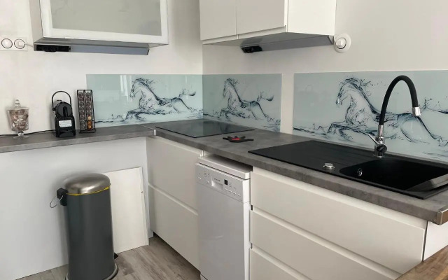 3 Pieces Avec Terrasse Entre Plage Et Centre Ville