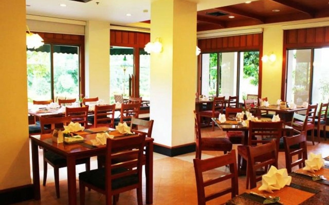 The Imperial River House Resort
