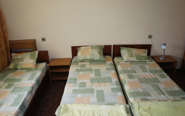 Hotel Cherni Vit