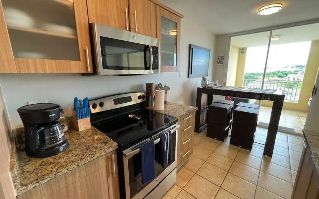 608 Ocean & Marina Views 3 Bed 2 Bath