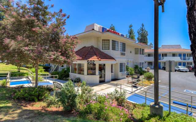 Motel 6 San Dimas, CA - Los Angeles