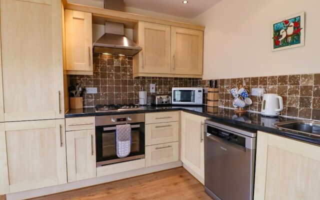 3 Coach House Mews