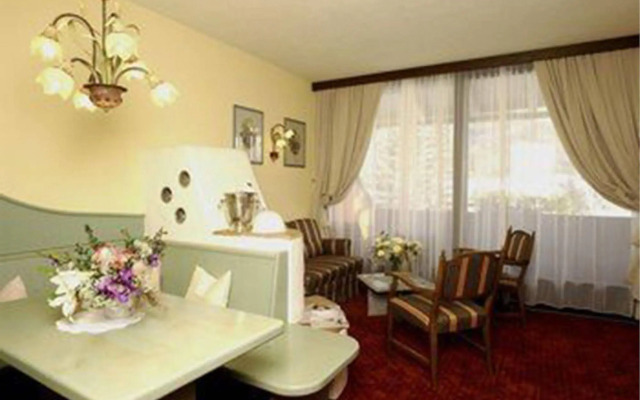 AlpenParks Chalet & Apartment Alpina Seefeld