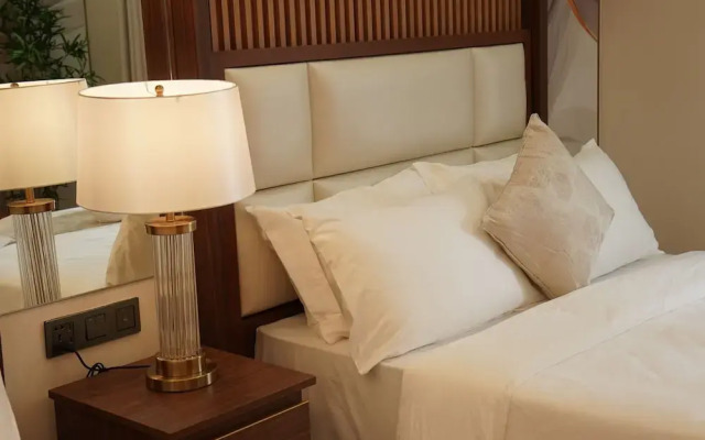 Chateau de Maisons Suites