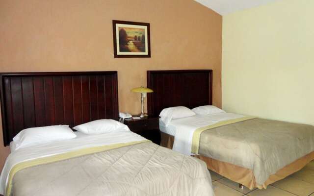 Hotel La Colonia