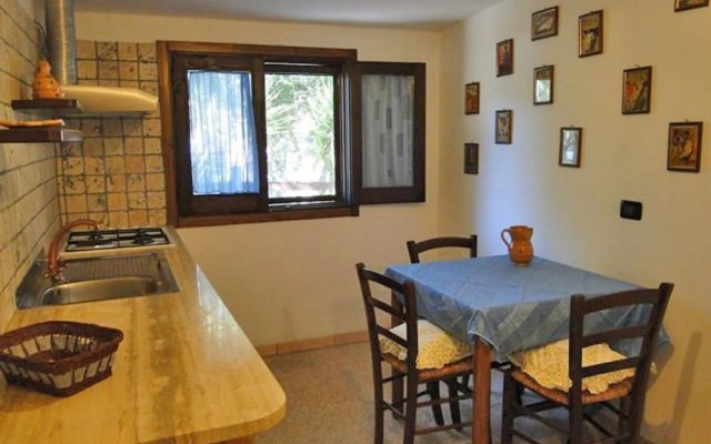 Secluded Holiday Home in Matino With Swimming Pool