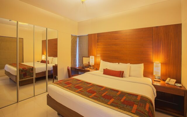 Oakwood Residence Naylor Road Pune