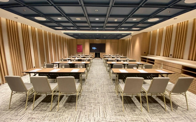 Mövenpick Hotel Jakarta City Centre