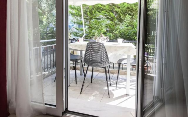 Kallithea Comfort 3 Bd Family Apt