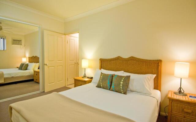 Central Plaza Apartments