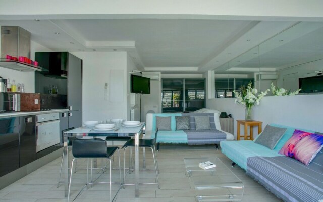 Bella Vita - Port Nature