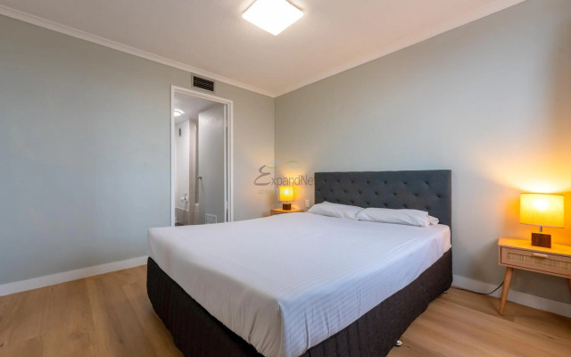Abbey on Roma Hotel & Apartments