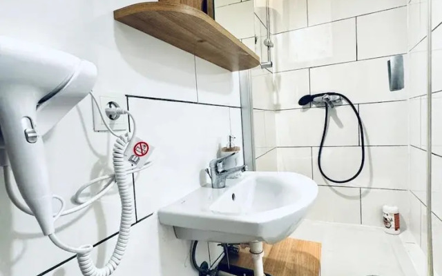 Beautiful Studio Apt Near Rathausplatz