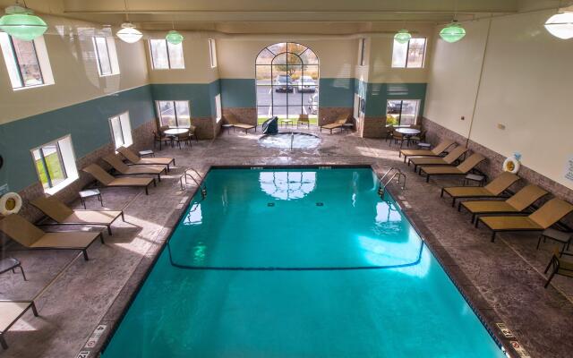 Holiday Inn Express Hotel & Suites Buffalo-Airport by IHG