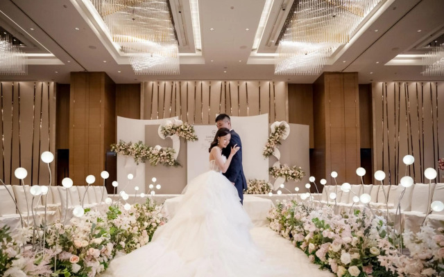 Sheraton Hong Kong Tung Chung Hotel