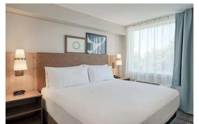 Staybridge Suites Federal Way - Seattle South by IHG