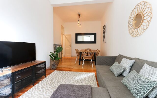 Avenida Liberdade Terrace by Homing