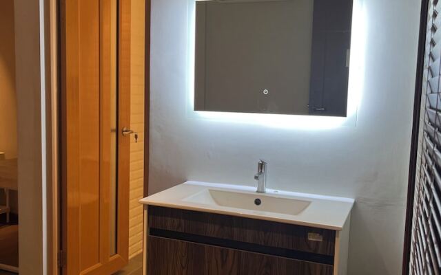 Lugano Arte Homestay