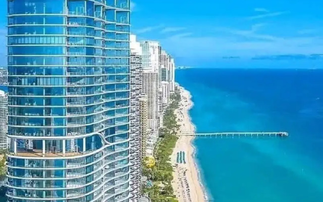 Your Miami Base With Free Parking